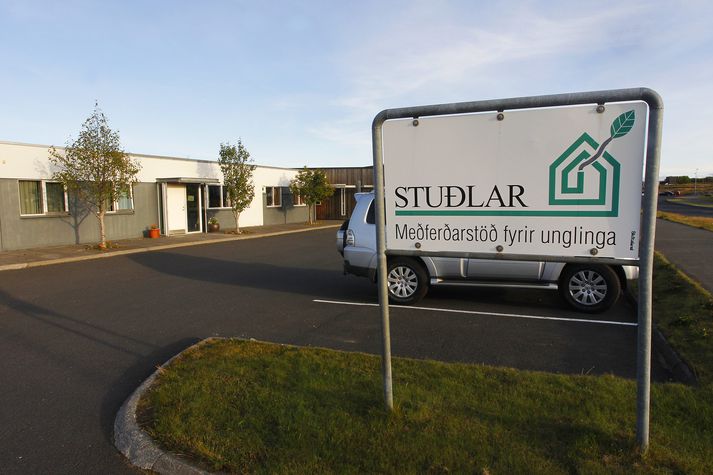 Stúlkan var í neyðarvist á Stuðlum.