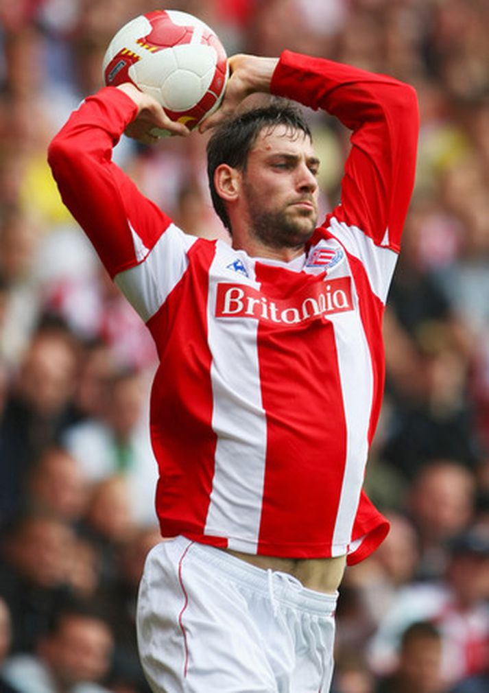 Rory Delap tekur innkast fyrir Stoke.
