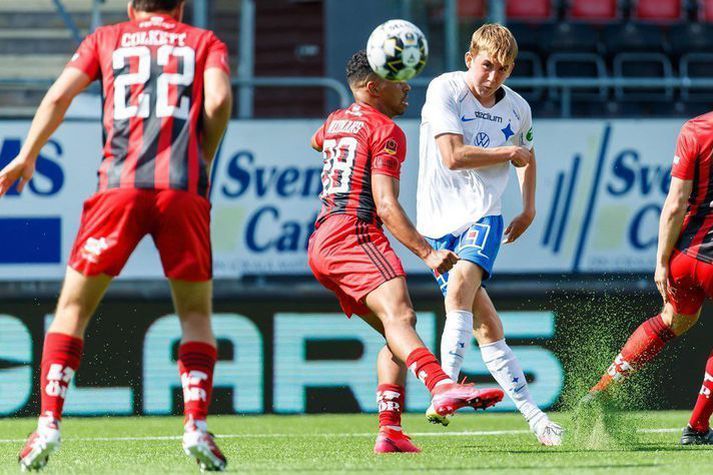 Ísak Bergmann þykir einn besti ungi leikmaður sænsku úrvalsdeildarinnar.