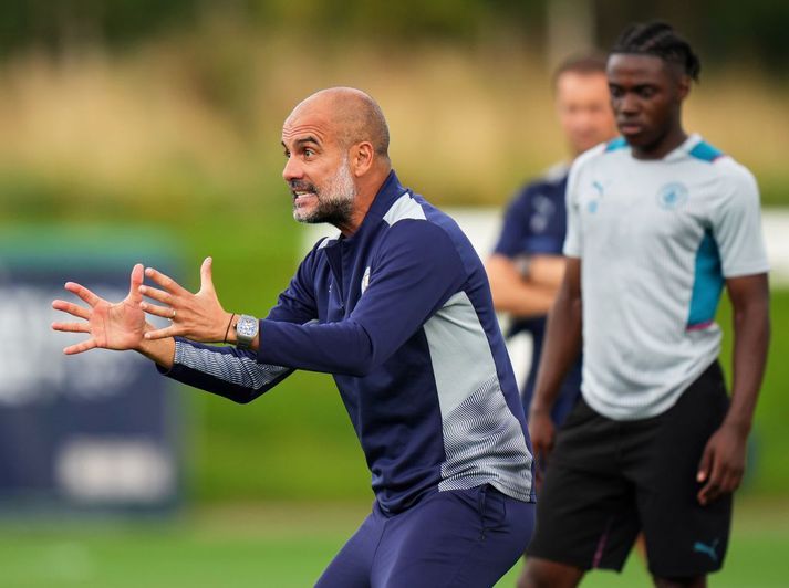 Pep Guardiola segist glaður stíga til hliðar ef stuðningsmenn félagsins eru ósáttir með hann.