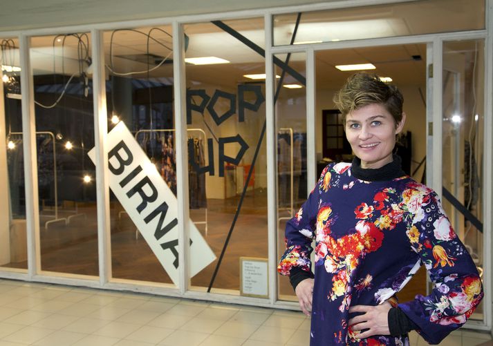 Birna Karen Einarsdóttir fatahönnuður er með Birna Pop-up Shop á Eiðistorgi til 12. desember.