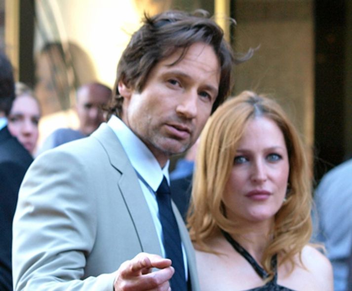 David Duchovny og Gillian Anderson við frumsýningu myndarinnar í London fyrr í kvöld. MYND/AFP