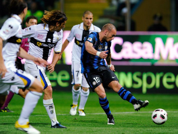Wesley Sneijder.