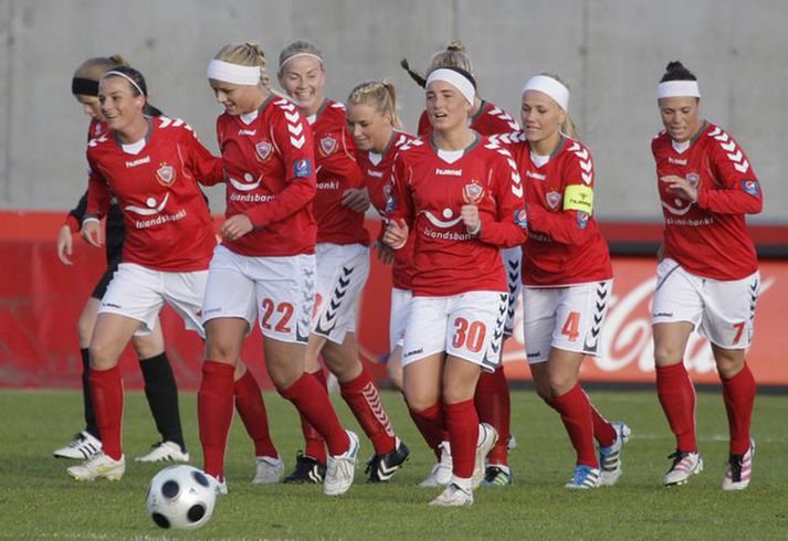 Valskonur fögnuðu í kvöld.