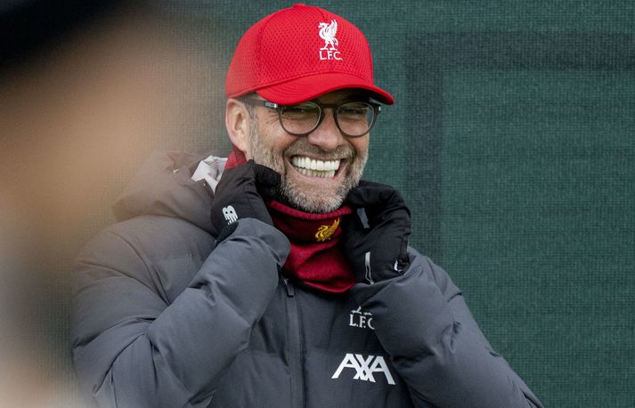 Klopp er svona ánægður með að vera mættur aftur til starfa á æfingasvæði Liverpool.