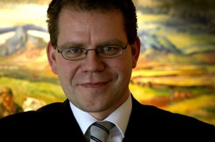 Árni Magnússon, félagsmálaráðherra.