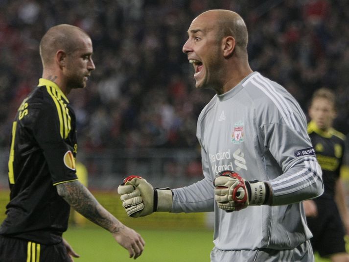 Pepe Reina var ekki sáttur með leik sinna manna í kvöld.