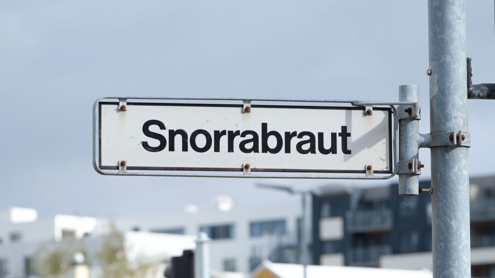 Leita manns vegna kynferðisbrots við Austurbæjarbíó