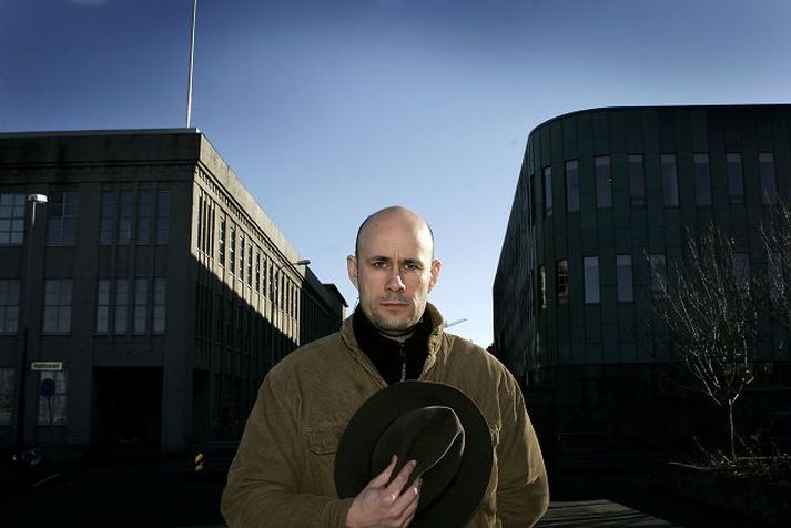 Benedikt Erlingsson vill gera jafn vel eða betur en þegar móðir hans leikstýrði Sólarferð árið 1975.