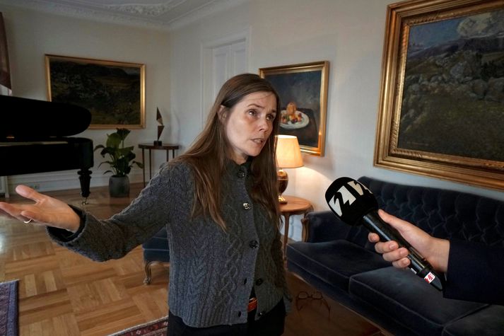 Unnið er að því að tryggja Grindvíkingum húsnæði, aðgengi að skóla og afkomu þeirra að sögn forsætisráðherra. 