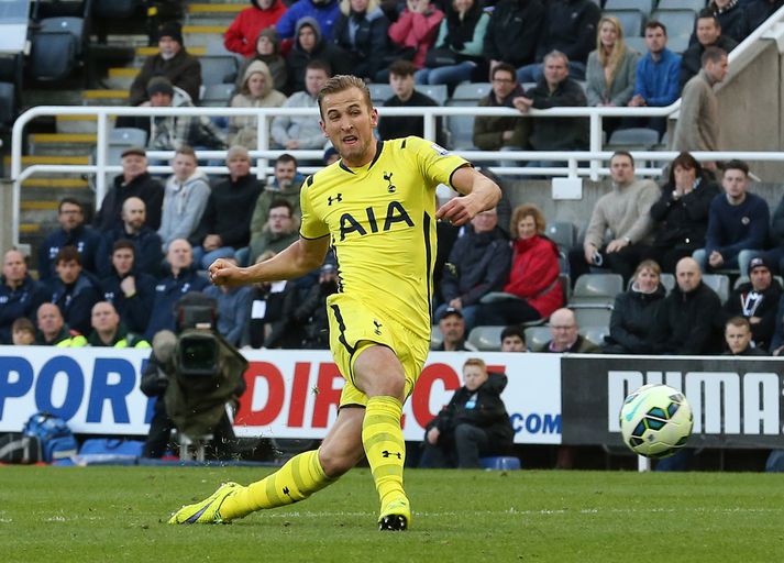 Harry Kane skoraði 21 mark á síðustu leiktíð og Phil Neville segir hann fullkominn fyrir Man. United.