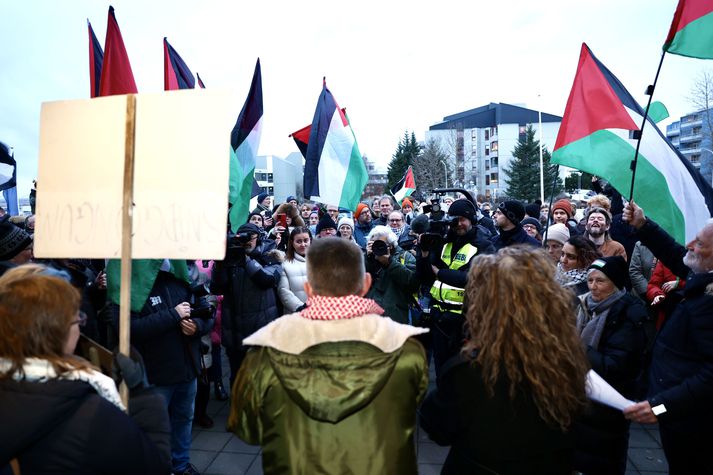 Páll Óskar hélt tölu á mótmælunum.