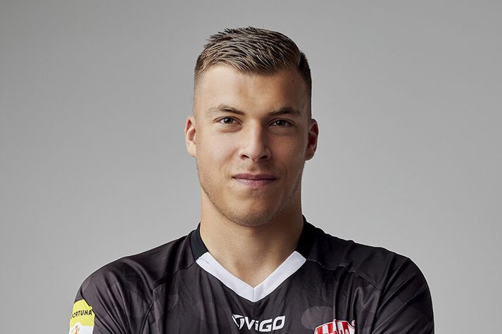 Marcel Zapytowski verður markvörður ÍBV í sumar.