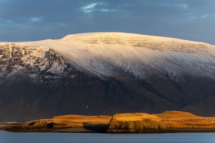 Veðrið verður áfram rólegt í dag víðast hvar á landinu.