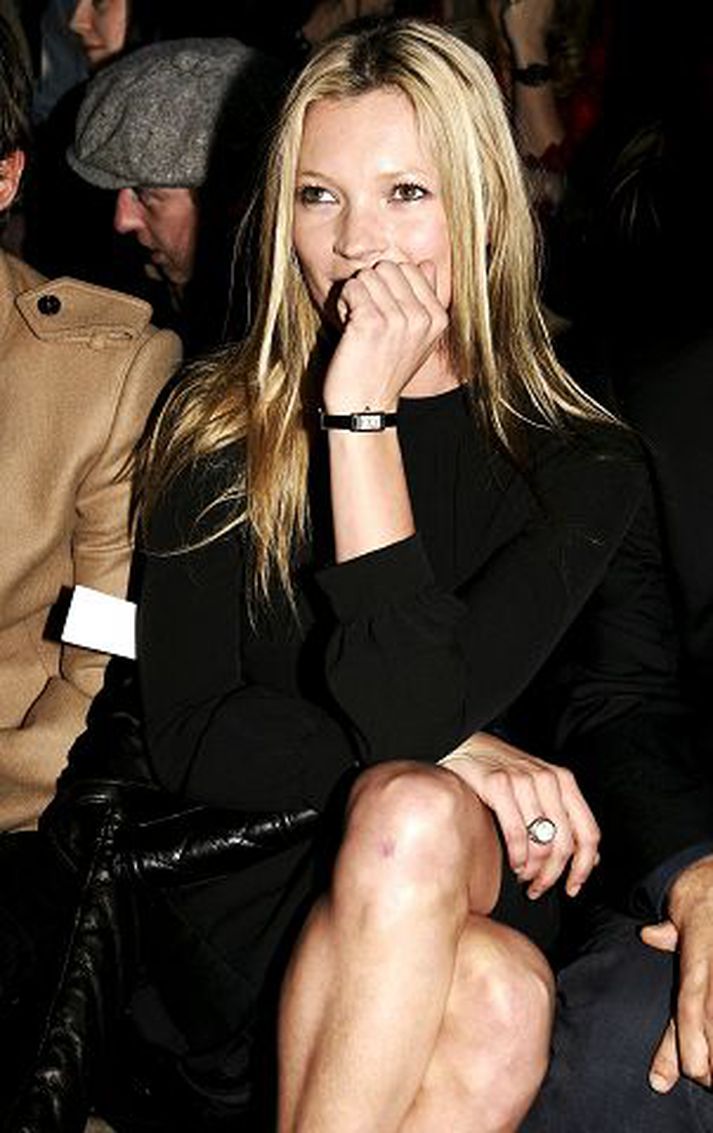 Sumum þykir Kate Moss hafa komist allt of auðveldlega í gegnum eiturlyfjaskandalinn.