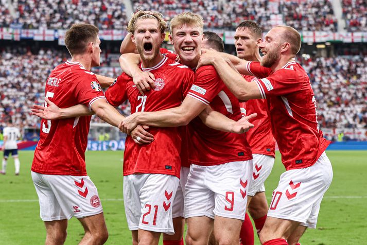 Morten Hjulmand jafnaði metin fyrir Dani.