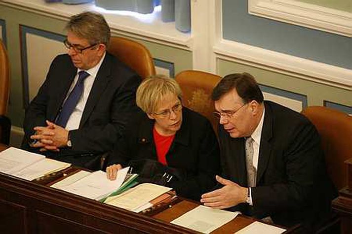 Ingibjörg og Geir. Ungir framsóknarmenn vilja að þau geri eitthvað. 