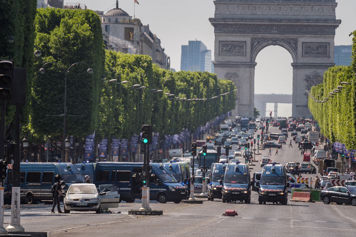 Talið er líklegast að Sumarólympíuleikarnir verði í París árið 2024.