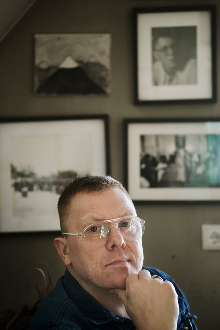 Jóni þykir vænt um íslenskuna.