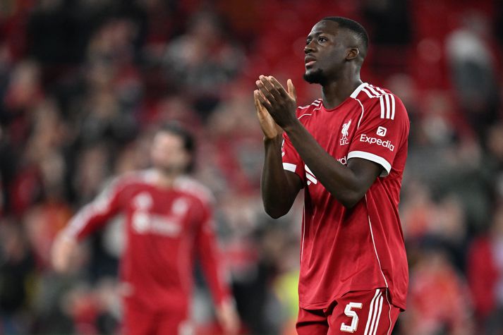 Ibrahima Konaté sést hér eftir sigur Liverpool á Galatasaray þar sem enska félagið tryggði sér sæti í átta liða úrslitum Meistaradeildarinnar.