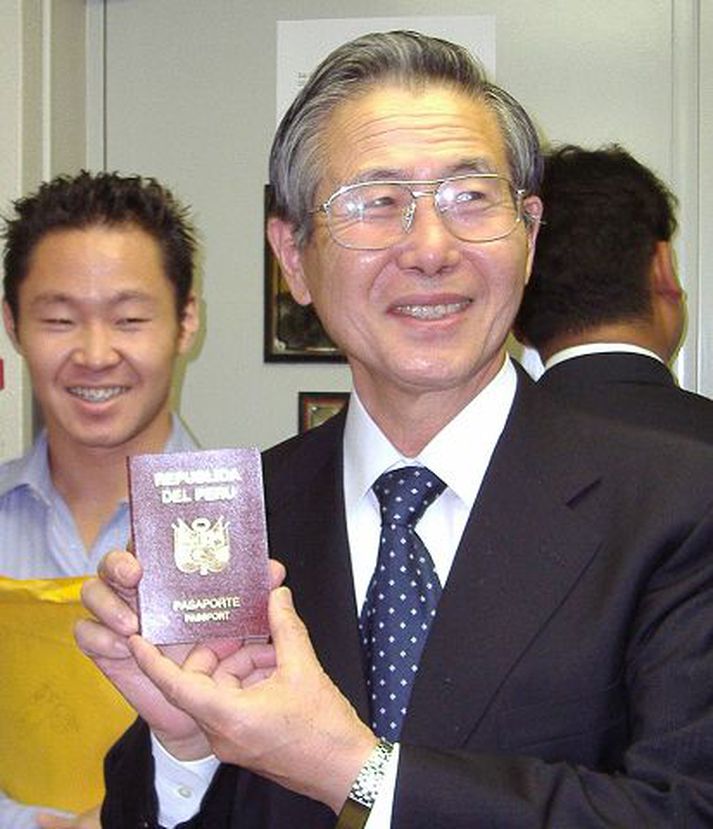 Fujimori fyrrverandi forseti Perú kom óvænt til Chile.