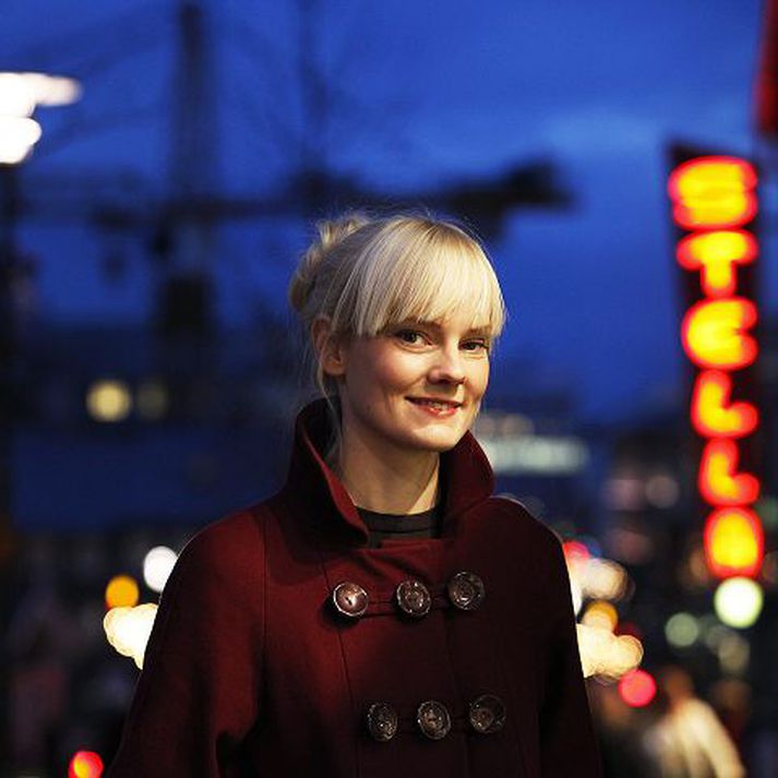 Þórunn Árnadóttir varð í öðru sæti af 600 keppendum í hönnunarsamkeppni sem virt hönnunar­heimasíða stóð fyrir. Í verðlaun fékk hún tæpar 200.000 íslenskar krónur. Fréttablaðið/Stefán
