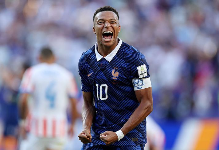 Kylian Mbappé og félagar í franska landsliðinu eru á toppi heimslistans. Argentína, Spánn og England koma í næstu sætum.
