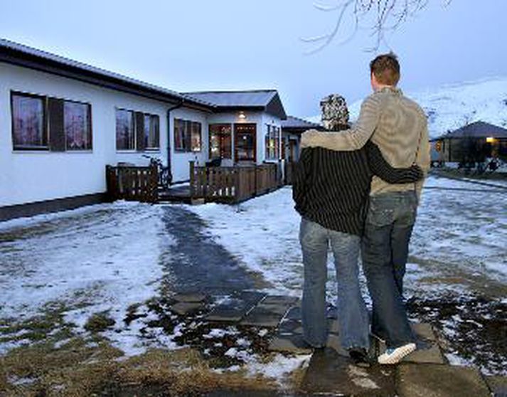 Svo virðist sem Landlæknisembættið hafi ekki brugðist við ábendingu um 3 vistkonur óléttar eftir starfsmenn í Byrginu.