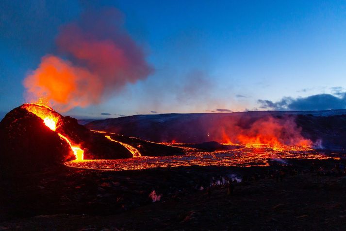 Gosið hefur nú staðið í tíu daga.