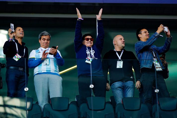 Maradona var brattur í upphafi leiks.
