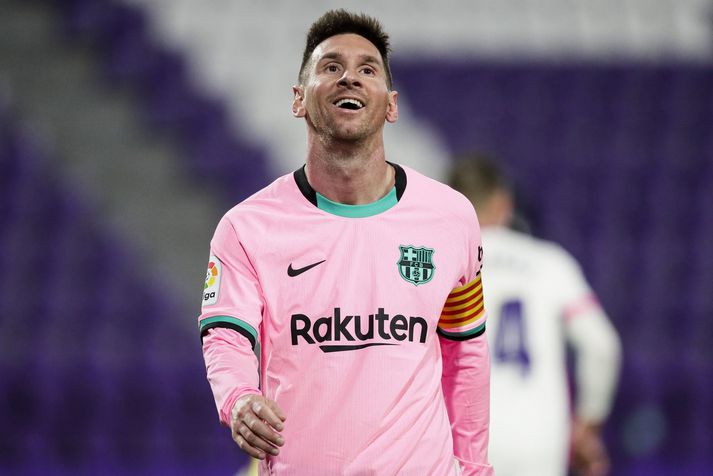Lionel Messi er sá sem hefur skorað flest mörk fyrir eitt félag en Santos heldur því fram að Pele eigi enn metið.