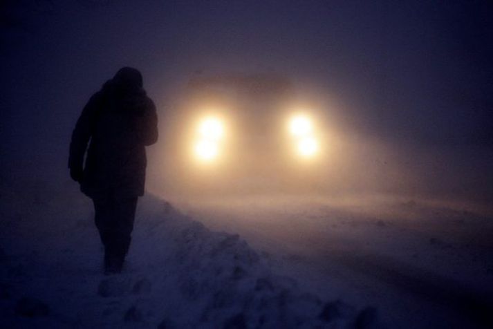 Veðurstofan varar við vonskuveðri um landið. 