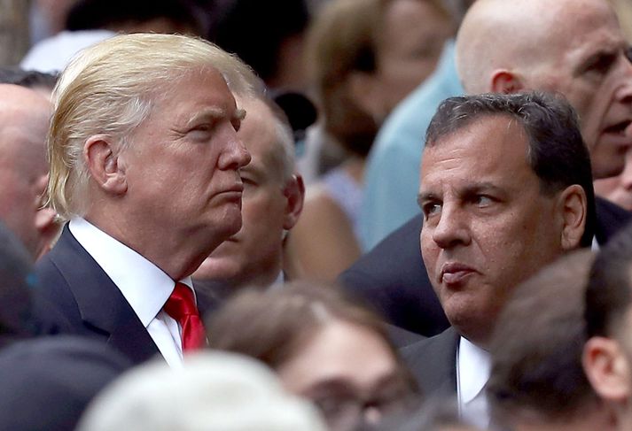 Donald Trump ásamt Chris Christie ríkisstjóra.