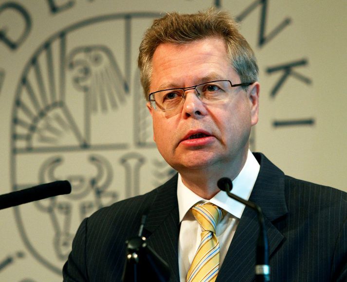 Már Guðmundsson seðlabankastjóri segir að önnur stór mál skipti máli fyrir losun fjármagnshaftanna. 