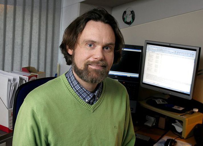 Lárus ver doktorsritgerð sína við Læknadeild Háskóla Íslands á föstudaginn. Fréttablaðið/GVA