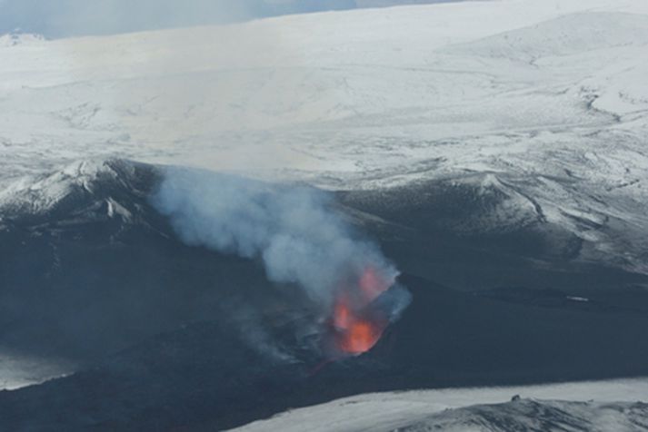 Eldgosið á Fimmvörðuhálsi. Mynd/ Anton.