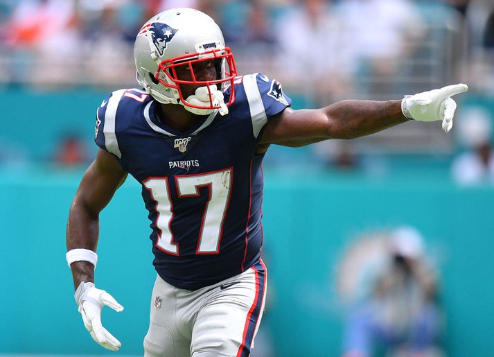 Útherjinn Antonio Brown skipti yfir til New England Patriots á dögunum