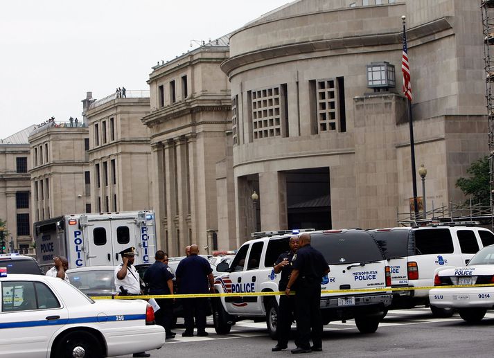 Frá vettvangi fyrir stundu.