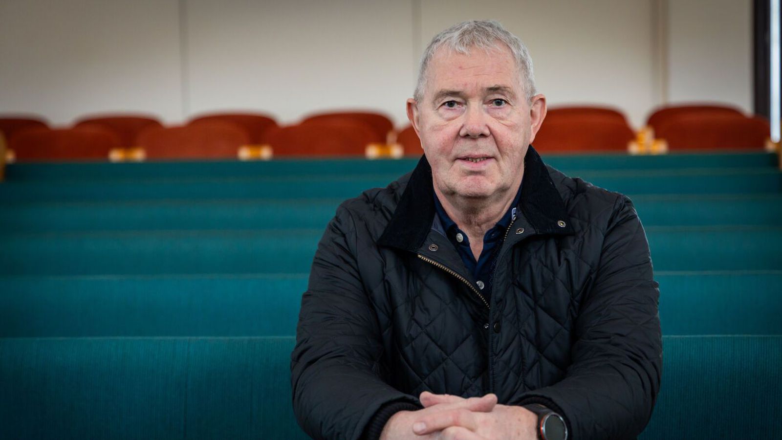 Edrú í sorg: Sonarmissir, á hnefanum og eigin­konan hættir að anda