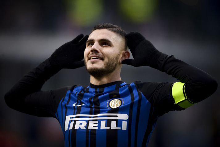 Mauro Icardi fagnar marki með Internazionale.