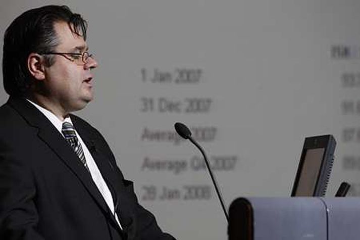 Sigurjón Þ. Árnason hafði ástæðu til að gleðjast yfir afkomu Landsbankans árið 2007.