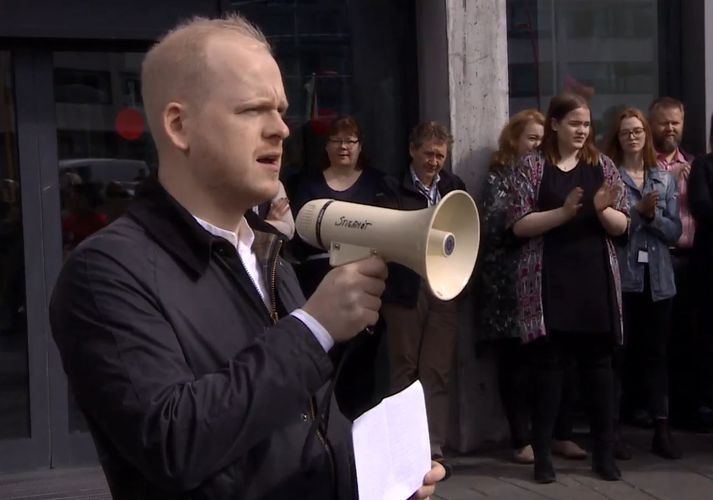 „Ég hef orðið hræddur í lífinu en aldrei í líkingu við þetta“ sagði Ævar Þór Benediktson í ræðu sinni til stuðnings ljósmæðrum.