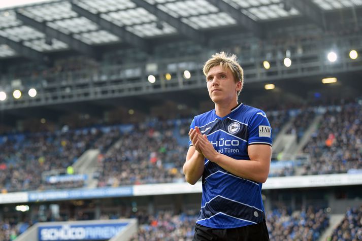 Joan Simun Edmundsson í leik með Arminia Bielefeld í næst efstu deild Þýskalands á sínum tíma