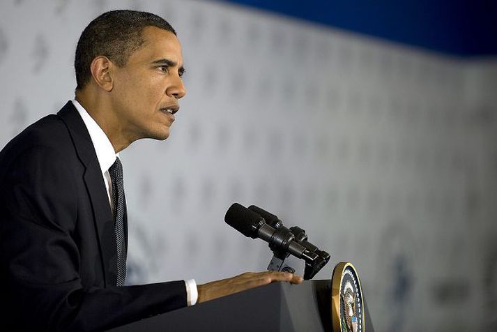 Barack Obama lauk Ítalíuferðinni með heimsókn til páfa.fréttablaðið/AP
