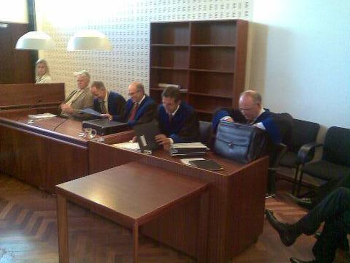 Frá þingfestingu málsins í Héraðsdómi Reykjavíkur. Mynd/ Visir.