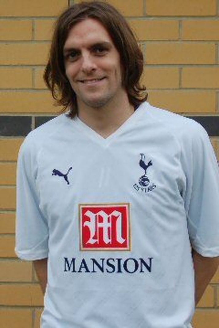 Jonathan Woodgate var einn fjögurra varnarmanna sem keyptir voru til Tottenham