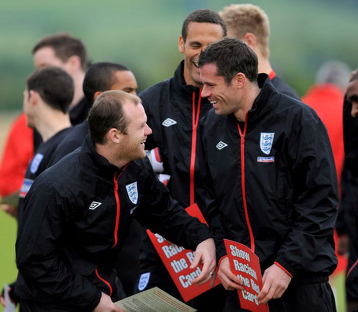 Wayne Rooney og Jamie Carragher.