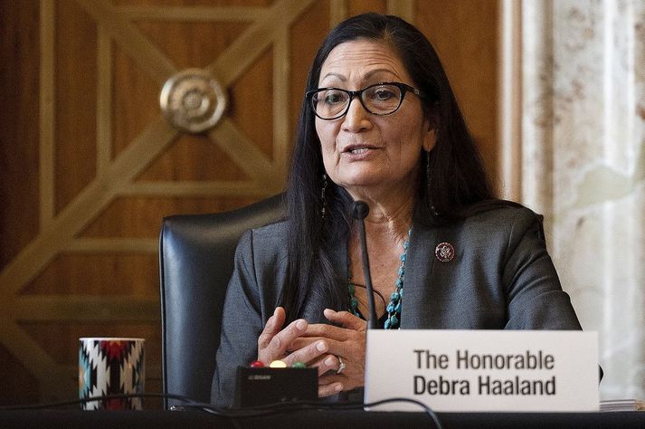 Deb Haaland, nýr innanríkisráðherra Bandaríkjanna.