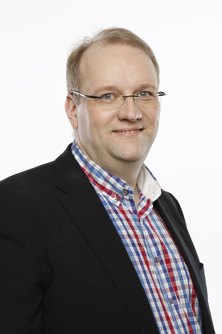 Einar Kristján Jónsson var valinn úr hópi sextán umsækjenda.