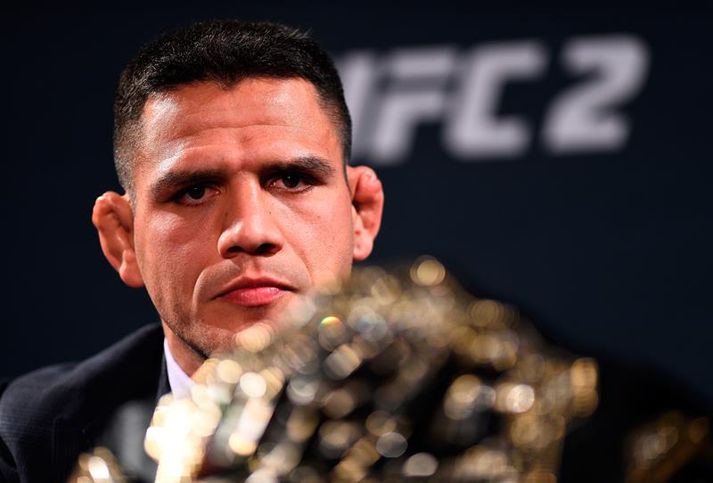 Rafael dos Anjos.